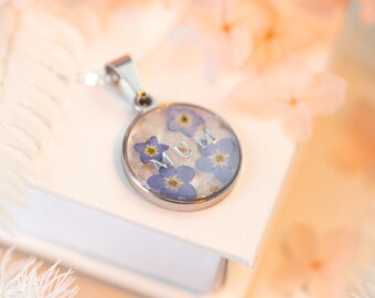Mum Forget Me Not Silver Circle Real Pressed Flower Necklace