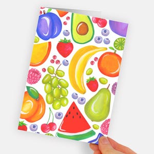 Cartão de semente de fruta plantável. Cartão de saudação de novidade de trocadilho de fruta silvestre. Abacate, uvas, laranja, aquarela, morango, mirtilo, framboesa