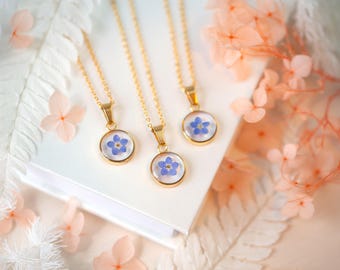 Dainty Forget Me Not Gold Circle Real Pressed Flower Necklace