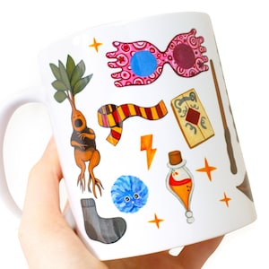 Zauberhafter Zauberer Zauberbecher. Britisches Aquarell handgemalter gedruckter Untersetzer. Tee Geschenk vonWizards aus England. Zauberhafte Welt Zauberstab Tee Kaffee Tasse