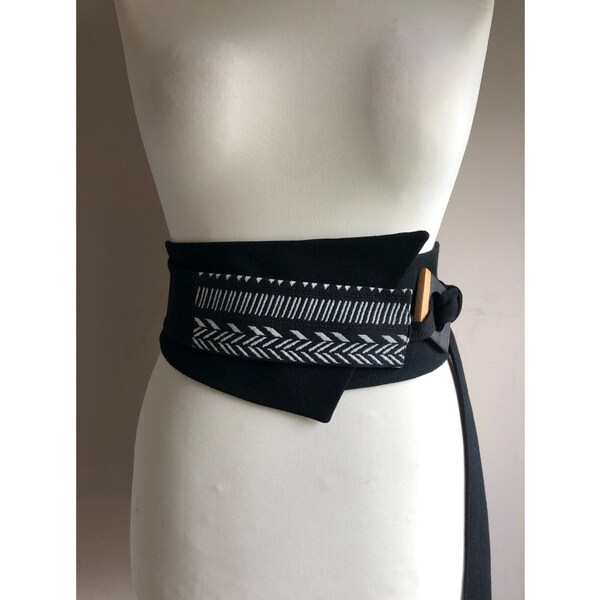 Large ceinture obi femme à nouer tissu noir et imprimé ethnique Weijia