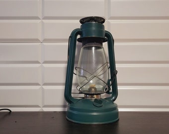 Vintage Kerosinlampe Öllampe 1970 Dekorative Lampe Dekorlampe UdSSR Lampe