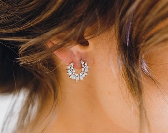 Pendientes de novia con forma de hoja de halo