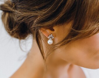 Pendientes de hoja de perla de Hepburn