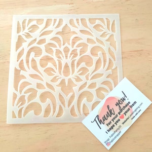 Abstract Floral Cake Stencil: Reusable Mylar Baking Template (14cm)