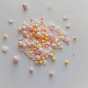 Yellow, pink and white sprinkles cupcake decoration, sprinkle blend mix for cupcake cake biscuit cookie baby shower cake topper