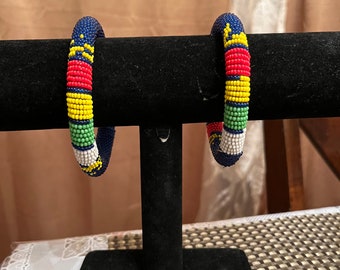 Tuareg Sturdy MULTICOLOR Beaded Bracelet made in Mali (West Africa)