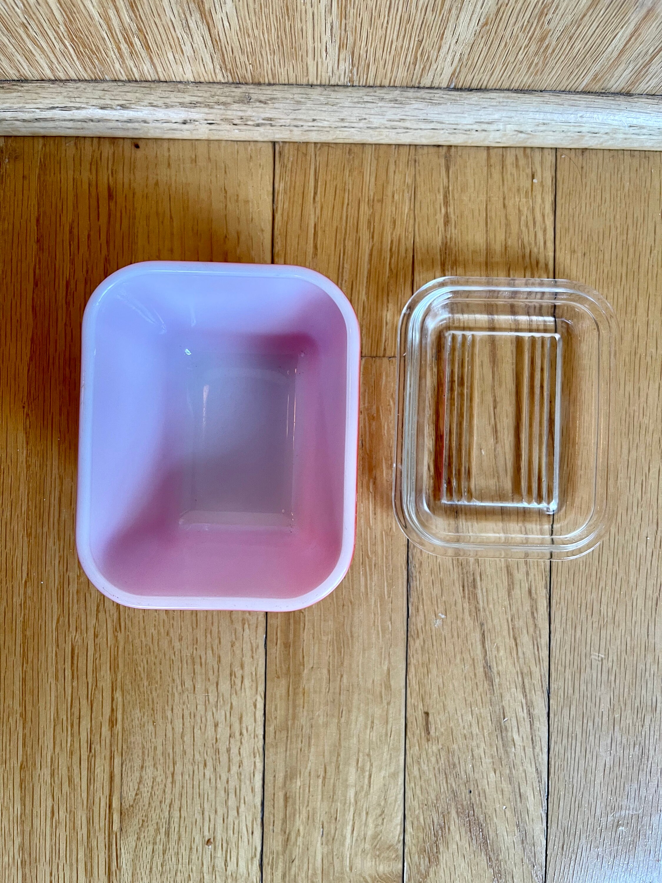 Mod Vintage Mid Century Small Rectangle Pyrex Refrigerator Dish With ...
