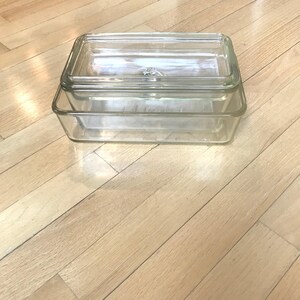 Gorgeous Rare Set of 1940s / 40s Clear Yellow-Tinged Glass Westing House Bread Loaf Baking Pan with Lid and Rectangular Pan Etched Bottoms