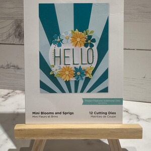 Spellbinders Mini Blooms & Takjes Dies