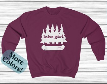 Crewneck Sweatshirt The Mountains are Waiting Cabin Pine Trees Lake