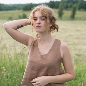 Linen tank top ANDY / Linen crop tank top / Basic linen top / Sleeveless top / Linen blouse / Cacao color top