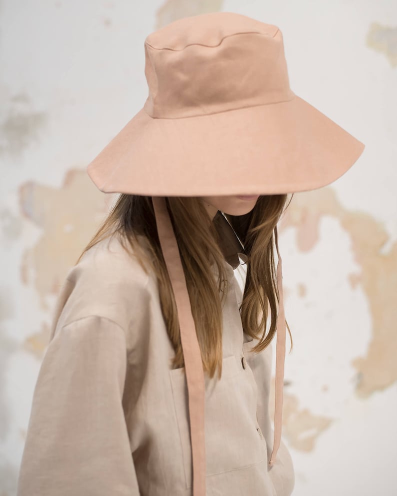 Linen sun hat / Linen hat with straps / Summer panama hat / Wide brim hat image 2