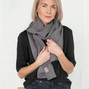 Softened linen scarf / Gray linen scarf / Men scarf / Scarf for woman / Black scarf / wrap scarf image 3