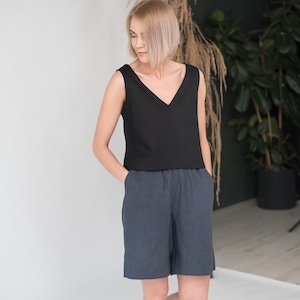 Minimal linen shorts KAJA / Dark grey linen shorts / Elegant linen shorts with pockets / Summer shorts / High waist shorts image 4