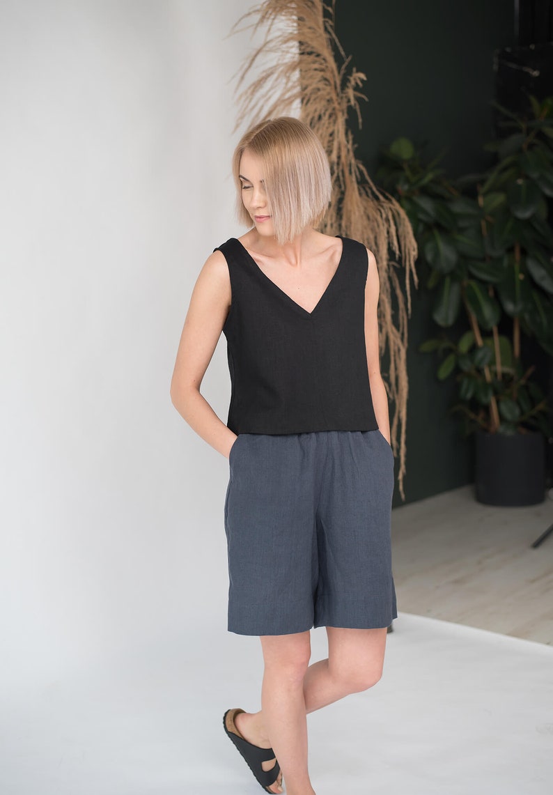 Minimal linen shorts KAJA / Dark grey linen shorts / Elegant linen shorts with pockets / Summer shorts / High waist shorts image 4