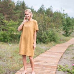 Lockeres Leinenkleid LIEPA / Weiches gewaschenes Leinenkleid in Senffarbe / Umstandskleid Leinenkleid / Basic Leinenkleid / Plus size Leinenkleid