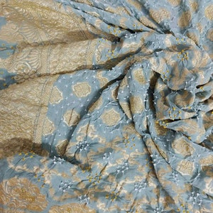 Handcrafted Banarasi dupatta, pure georgette dupatta, Bandhani Dupatta, bandhej dupatta, grey shawl, grey stole with all over Zari