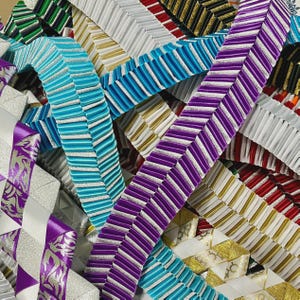 Homecoming Mum Braids: Love Chain Braids with Gold or Silver Diamond Dust for Homecoming Mums and Garters, DIY Kits, Homecoming Supplies