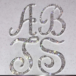 Letras grandes de diamantes de imitación en plata y oro, adorno de diamantes de imitación, inicial con parte trasera plana, monograma de metal plateado brillante, letra de aproximadamente 4,5" de alto.