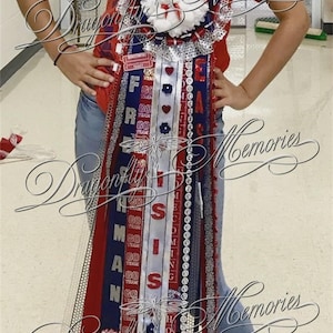 SINGLE HOMECOMING MUM w/ Honeycomb Backer, High School Single Mum, Red, Navy, Silver Mum, Freshman Homecoming Mum, Sophomore, Junior, Senior