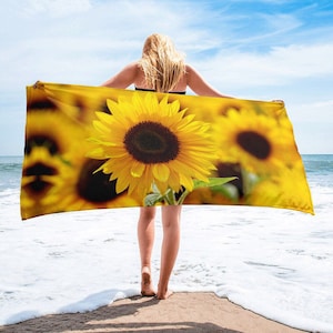 Serviette de plage tournesol, enveloppement d'été tournesol, serviette florale pour pont de croisière, serviette de piscine fleurs pour vacances, serviette botanique pour les vacances de printemps, piscine