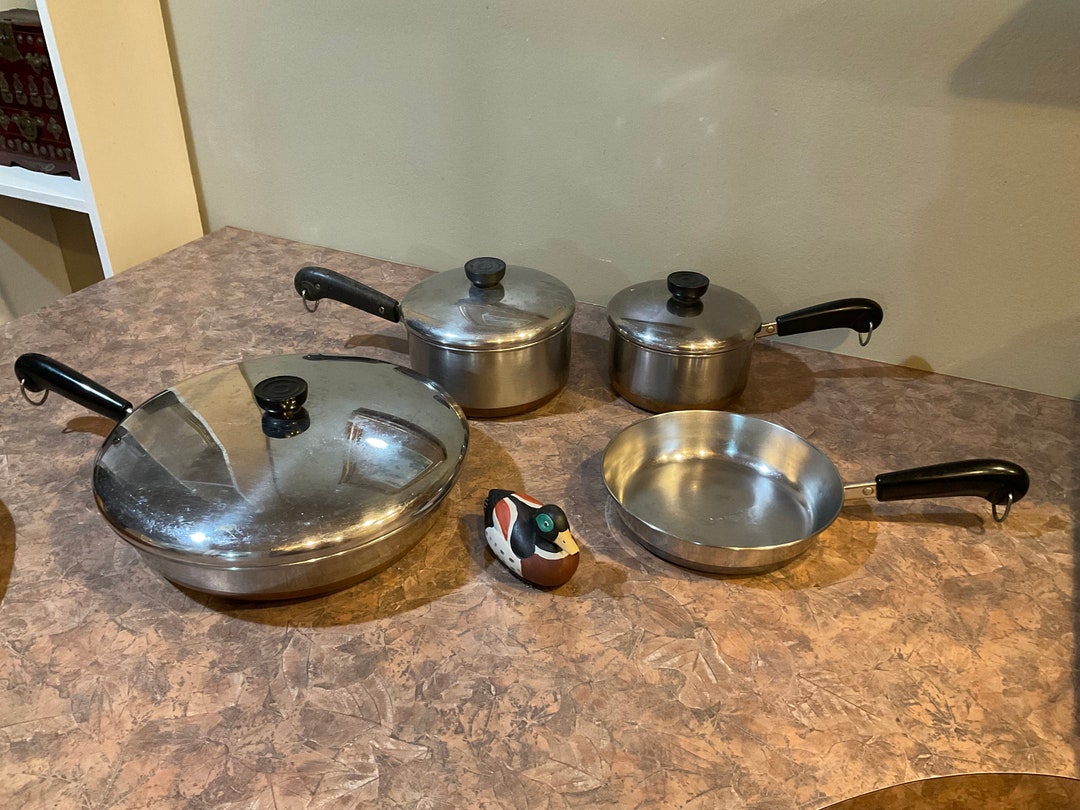 Revere Ware Pots Copper Bottom, 1 2 Quart Pot With Lid, 1 1 1/2 Quart