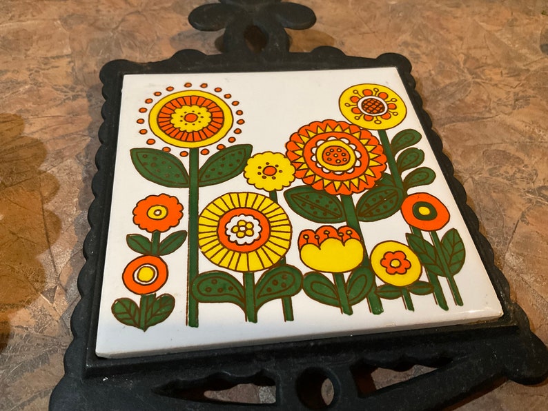 Trivet Tile Hot Plate 60's Bright Flowers, Cast Iron Coasters Hotplate Wall Decor Gothic Victorian Boho, Blue Bow Goose Geese Trivet image 4