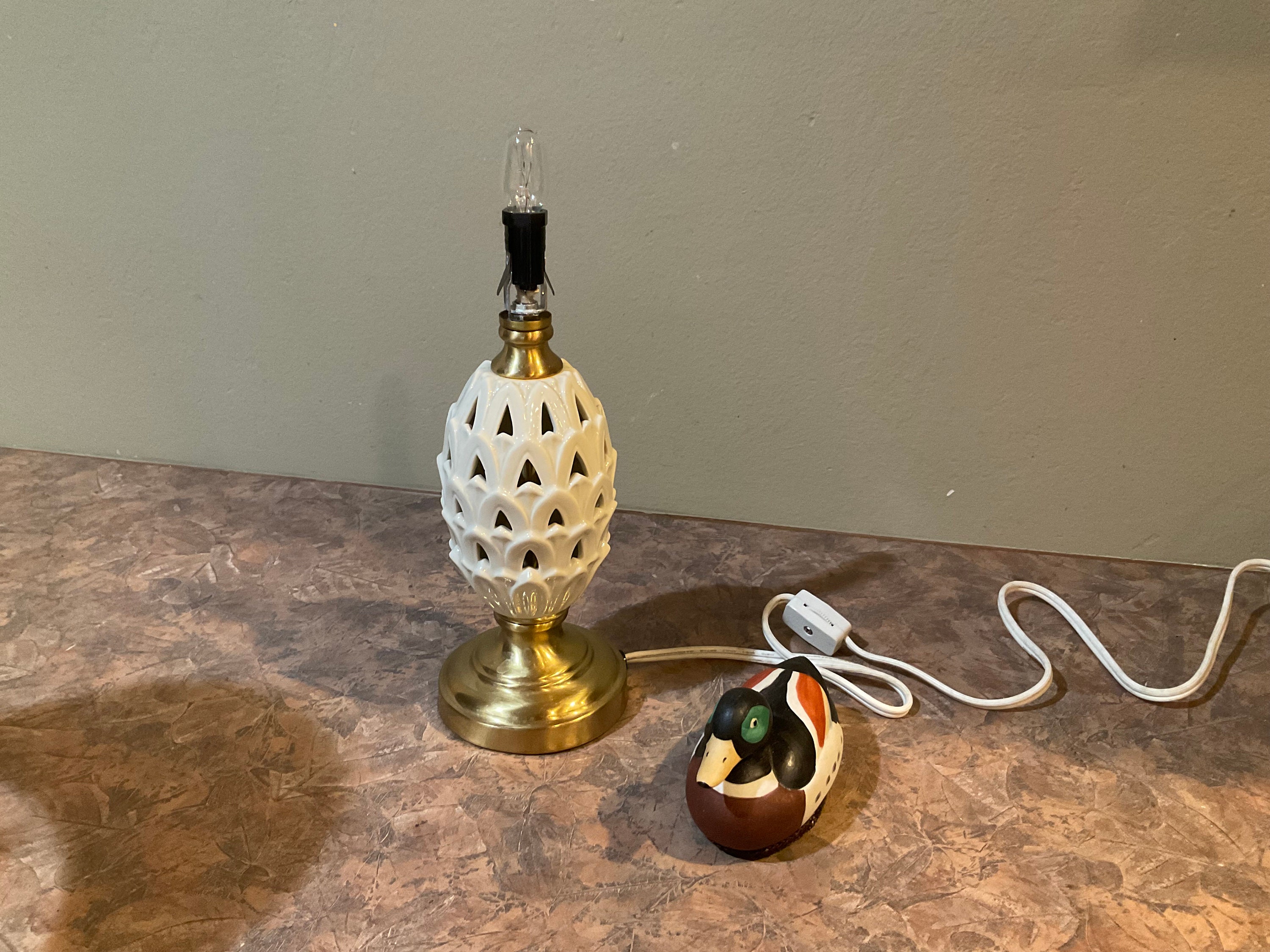 Lenox table sale lamps by quoizel