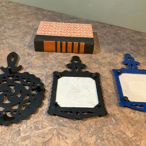 Trivet Tile Hot Plate 60's Bright Flowers, Cast Iron Coasters Hotplate Wall Decor Gothic Victorian Boho, Blue Bow Goose Geese Trivet image 3