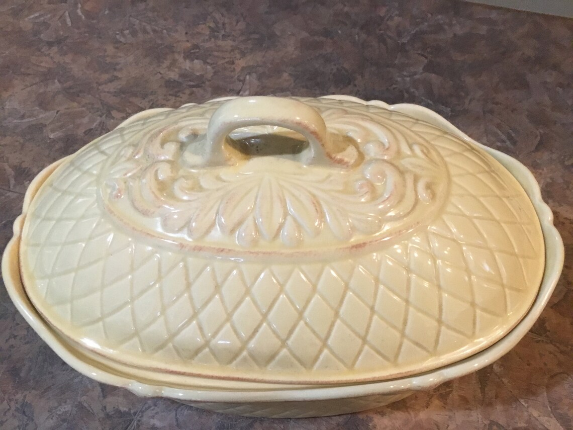 JC PENNEY Home Collection Oval Covered Casserole Isabella Etsy