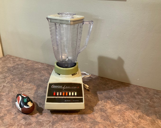 Oster Osterizer Pulse Matic Cycle Blend 10 Speed Blender Avocado Green
