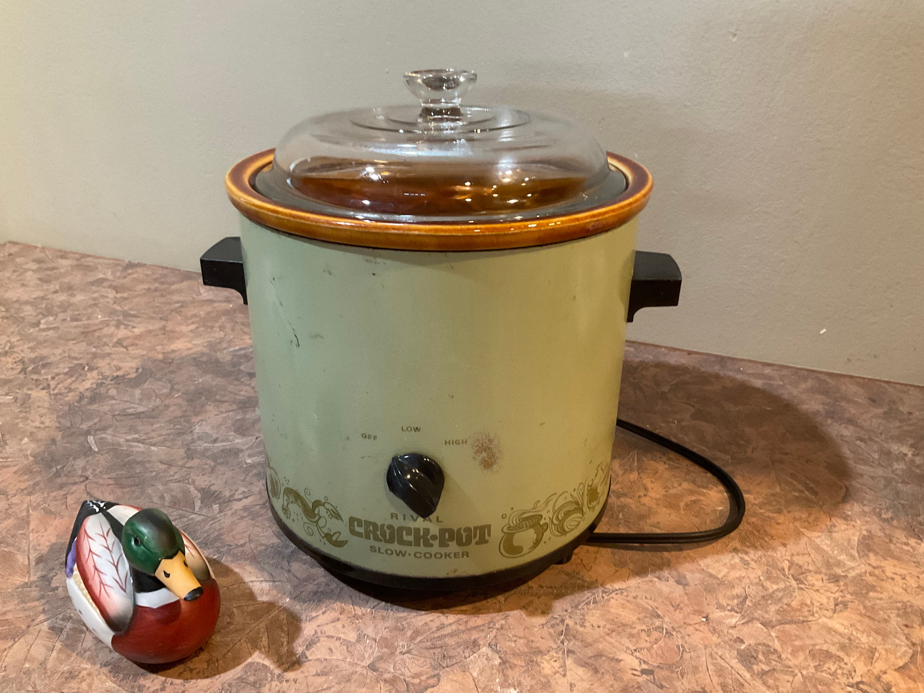 Vintage Rival Crock Pot 3150/2 Brown Cross Stitch Slow Cooker 3.5 Qt 