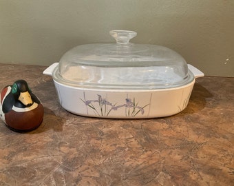 Corning Ware Iris, A-10-B, 2.5 Quart Casserole Pyrex Dish Dome Lid, Vintage