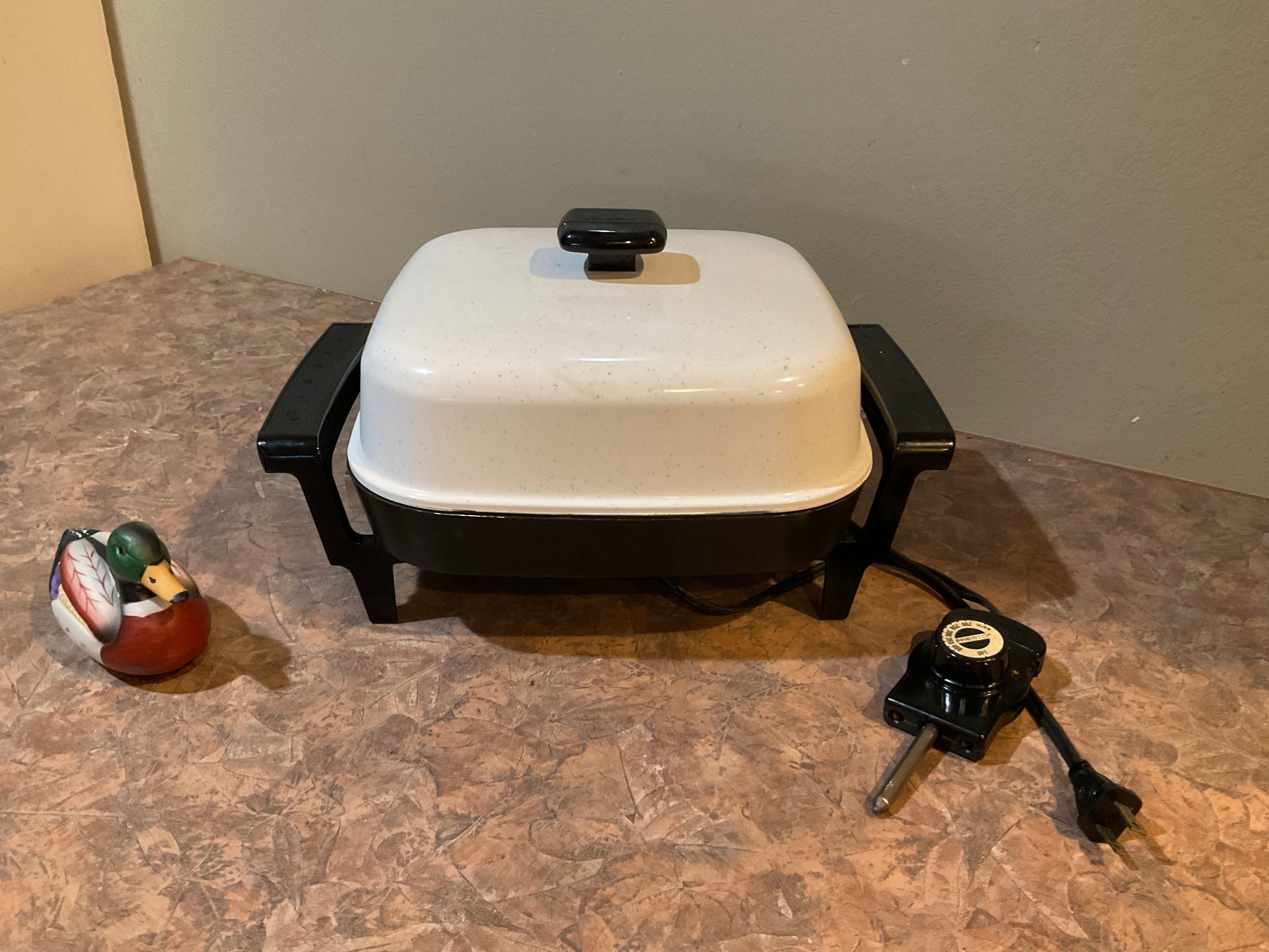 national presto 07115 electric foldaway skillet