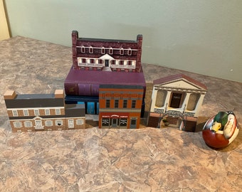 Market Hall, Sheila’s collectibles, Cat&#39;s Meow, Spanky’s Hardware Co. and Pottsgrove Manor, Brandywine Woodcrafts Campbell’s Tavern