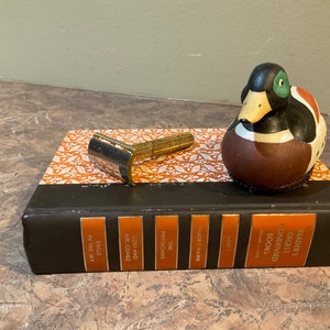 Gillette Gold Tech safety razor, 3 piece &quot;fat&quot; handle, Vintage circa 1947-1950