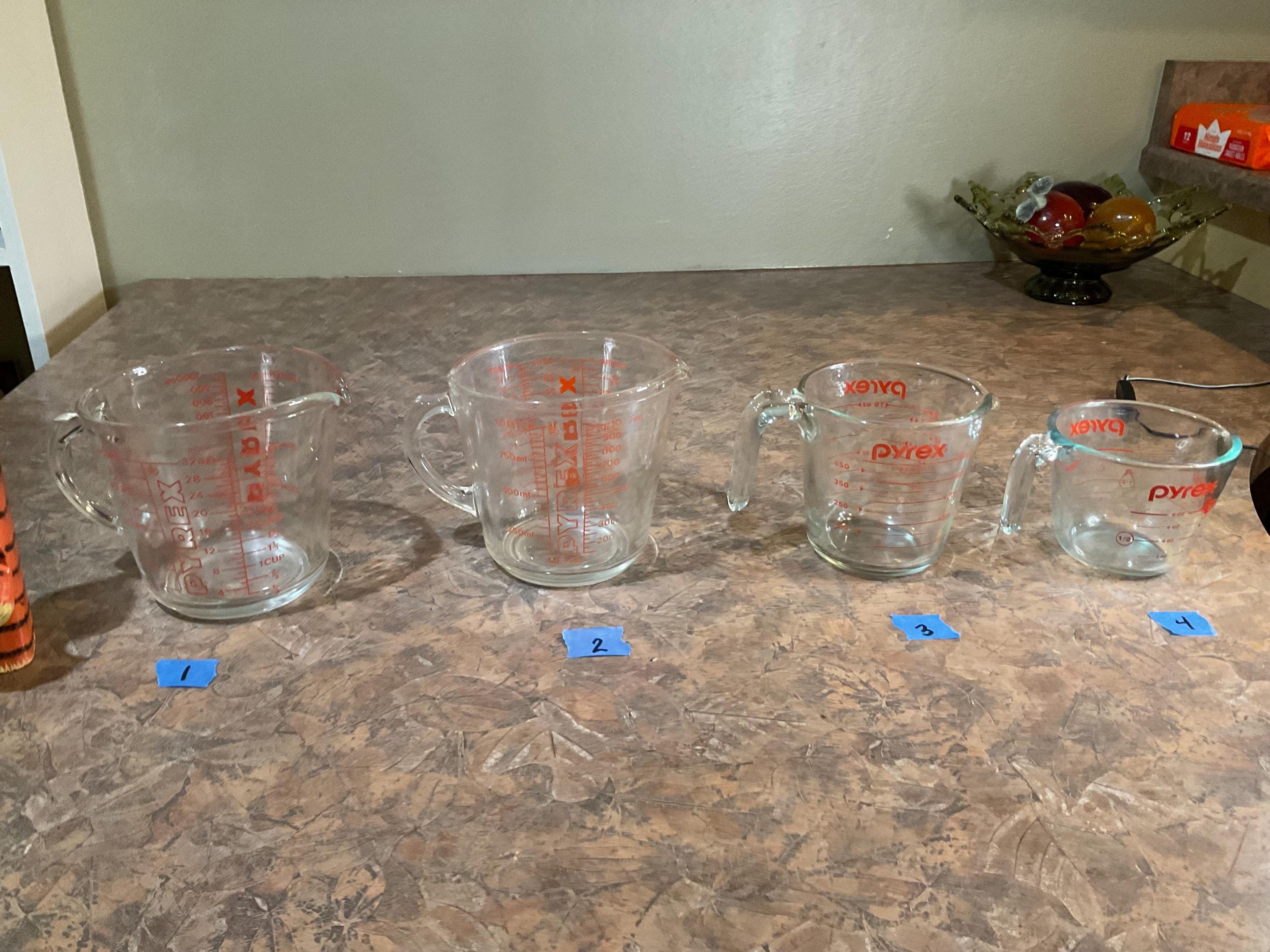 Vintage pyrex measuring cup - Etsy 日本