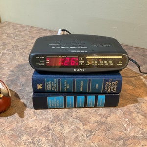 Sony Dream Machine Radio-réveil numérique ICF-C370 AM FM Double alarme