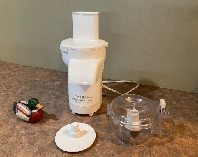 West Bend High Performance Food Processor Model 41022 Made in the USA