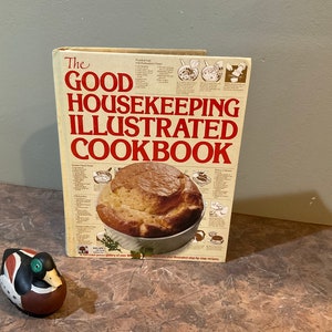 The Good Housekeeping Illustrated Cookbook Vintage Cookbook 1980 Gift for Her Gift for Him Vintage Recipes, Vintage Cookbooks