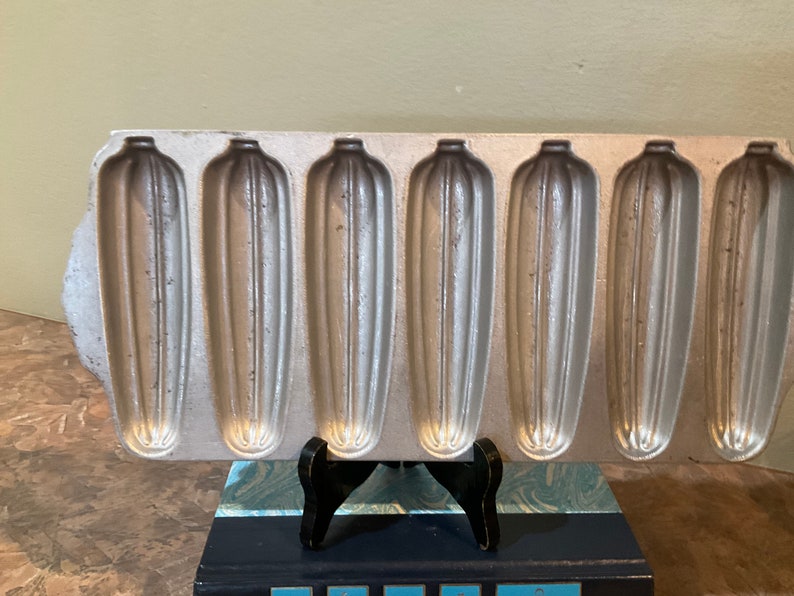 Wearever No 2797 Cornbread Corn Stick Pan Cast Aluminum Bake Etsy