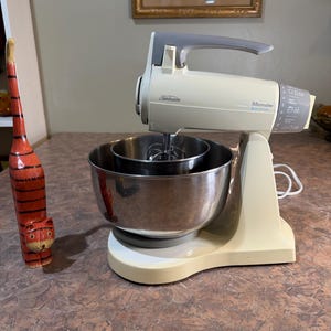 サンビーム ミックスマスター ビスタ　ヴィンテージ品(動作確認済み) Sunbeam mixmaster - Etsy 日本