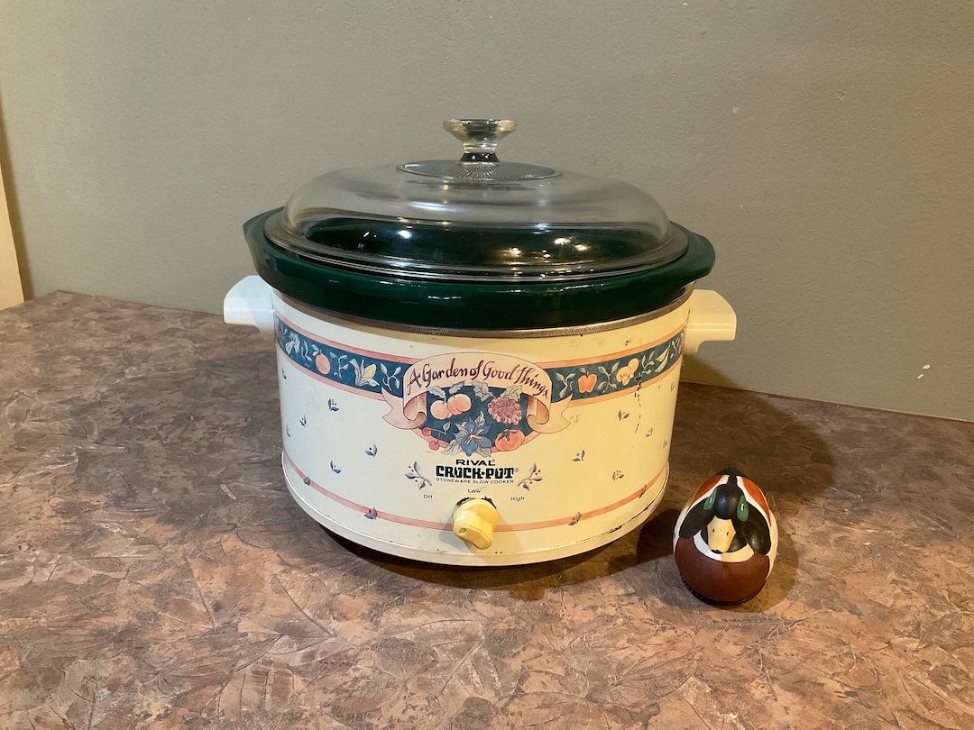 RIVAL 5 Quart Crock Pot Slow Cooker Crockery Green, A Garden of Good