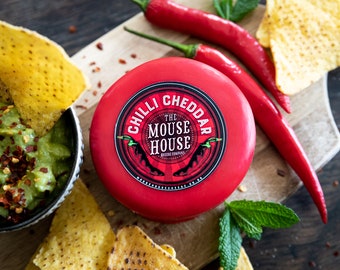 Chilli Cheddar Truckle (200g)