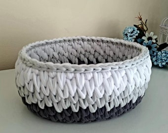 Crochet basket | fruit storage |organizer for bathroom | make up basket | present for her| home decor