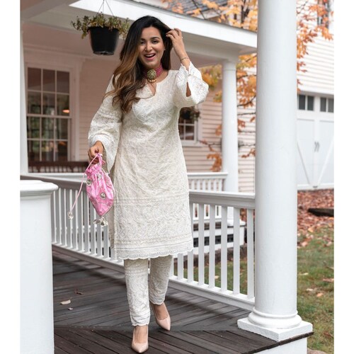 white cotton fabric for kurti