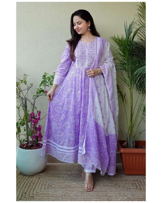 Patola With Foil Print Dola Silk Anarkali Gown – Maharani