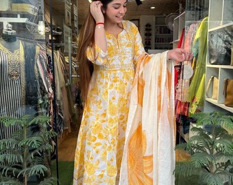 Women Straight Kurti Kurta Pant Designer Pakistani Salwar kameez Readymade Yellow Color Kurti Pant Set Bollywood Style, Diwali Special Gift,