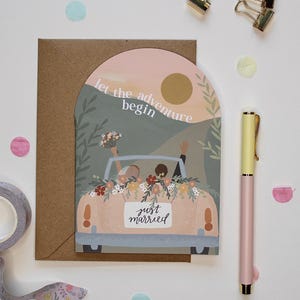 Arch Wedding Card – Just Married Card, Vintage Car Newlywed Card, Congratulations Wedding Card for Couple